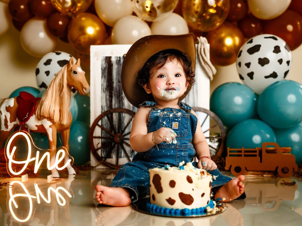 Cowboy Cake Smash Photographer Indianapolis Indiana baby boy
